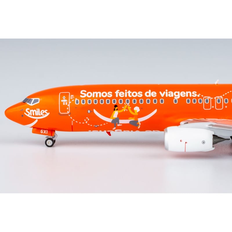 お取り寄せ商品】1/400 737-800/w ゴル航空 「Smiles」 PR