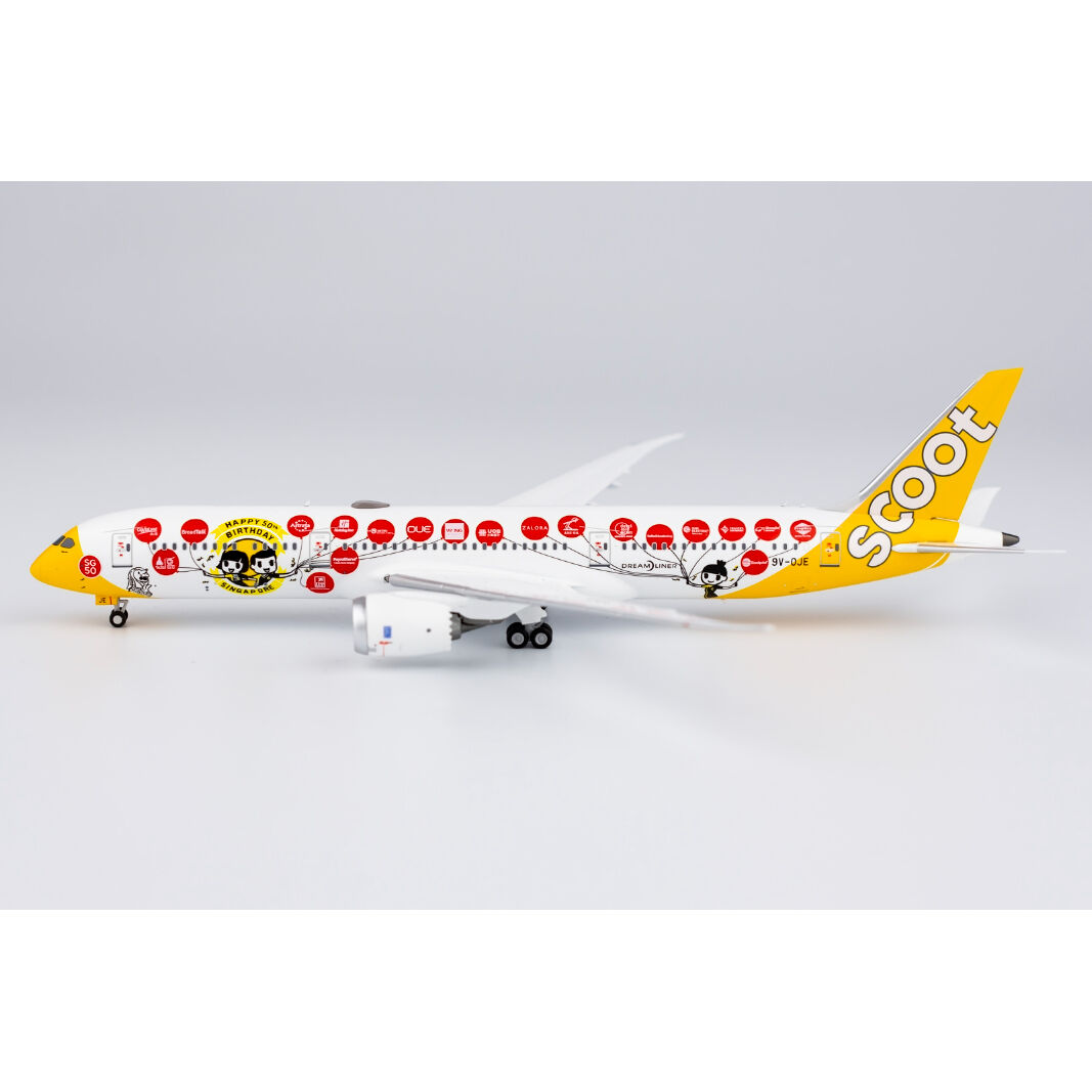 お取り寄せ商品】1/400 787-9 スクート「シンガポール建国50周年」