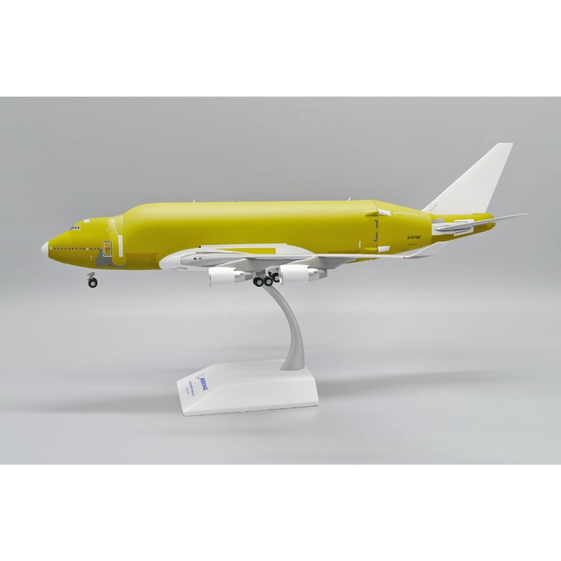 お取り寄せ商品】1/200 747-400(LCF)ドリームリフター下地塗装 お取り寄せ商品】1/200 747-400(LCF)ドリームリフター下地塗装