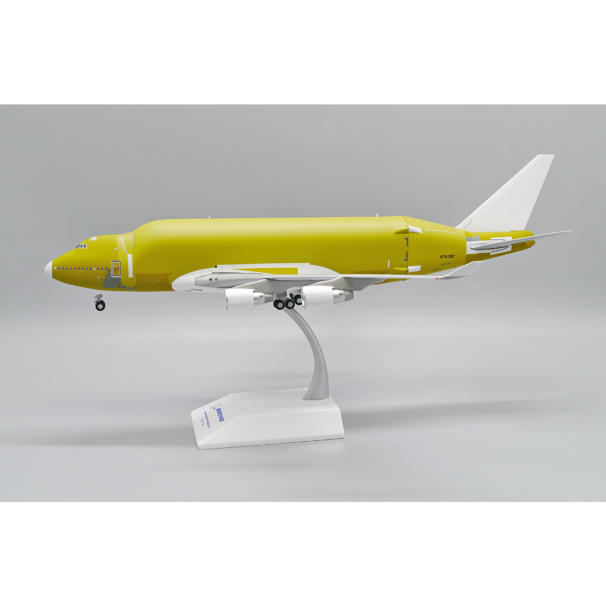 お取り寄せ商品】1/200 747-400(LCF)ドリームリフター下地塗装 胴体