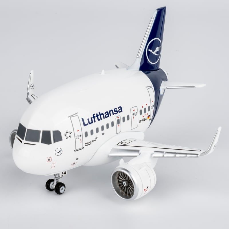 お取り寄せ商品】（たまごひこうき・Snap-Fit Cute）A321neo ルフトハ