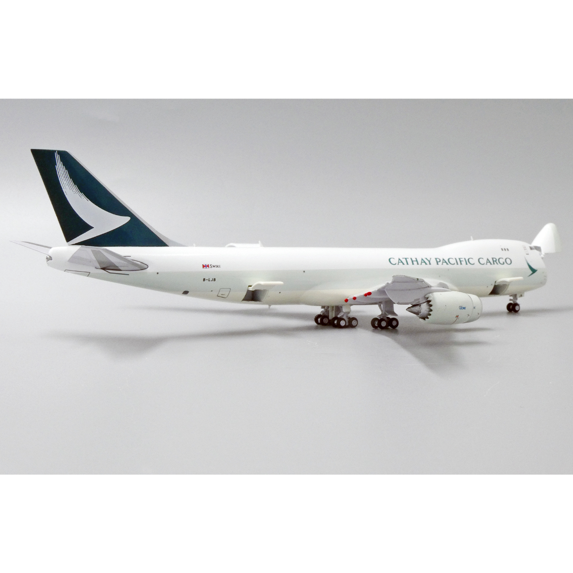 キャセイパシフィック航空Boeing 747-8F 1:200 - 航空機 キャセイパシフィック航空Boeing 747-8F 1:200 - 航空機