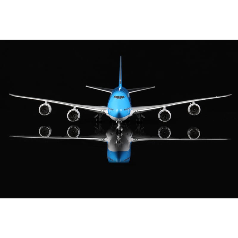特価商品】【お取り寄せ商品】1/200 747-8 大韓航空「新塗装」 HL7638