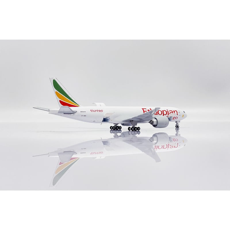 エチオピア航空カーゴ 777F ET-AWE 1/400 1/400 777F エチオピア航空 ET-AWE （貨物ドア開
