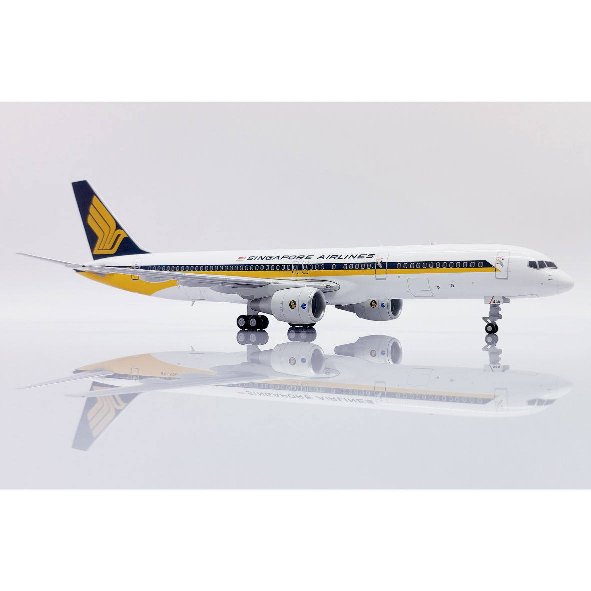 お取り寄せ商品】1/200 757-200 シンガポール航空 9V-SGN | ひこ