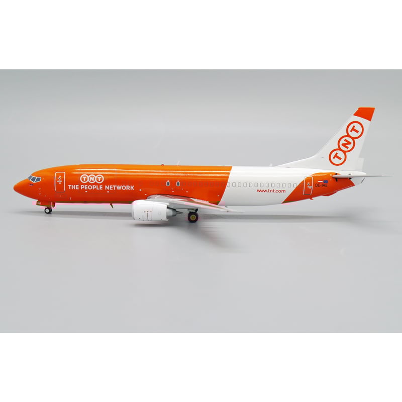 お取り寄せ商品】1/200 737-400(SF) TNT航空 OE-IAE | ひこーきちゃん