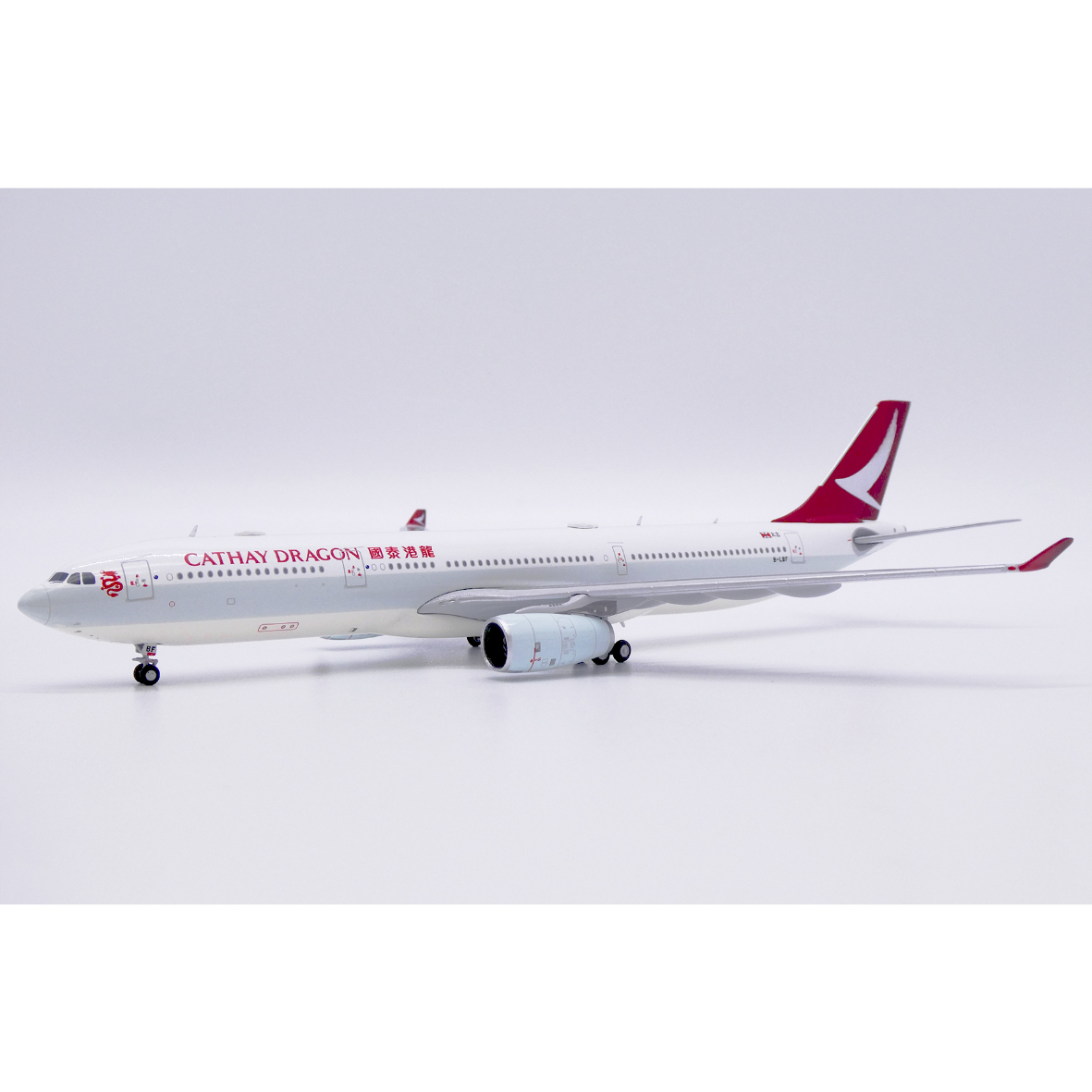 お取り寄せ商品】1/400 A330-300 キャセイドラゴン B-