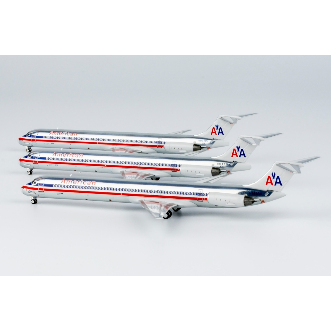 1/400 MD-83 アメリカン航空 N984TW | ひこーきちゃん