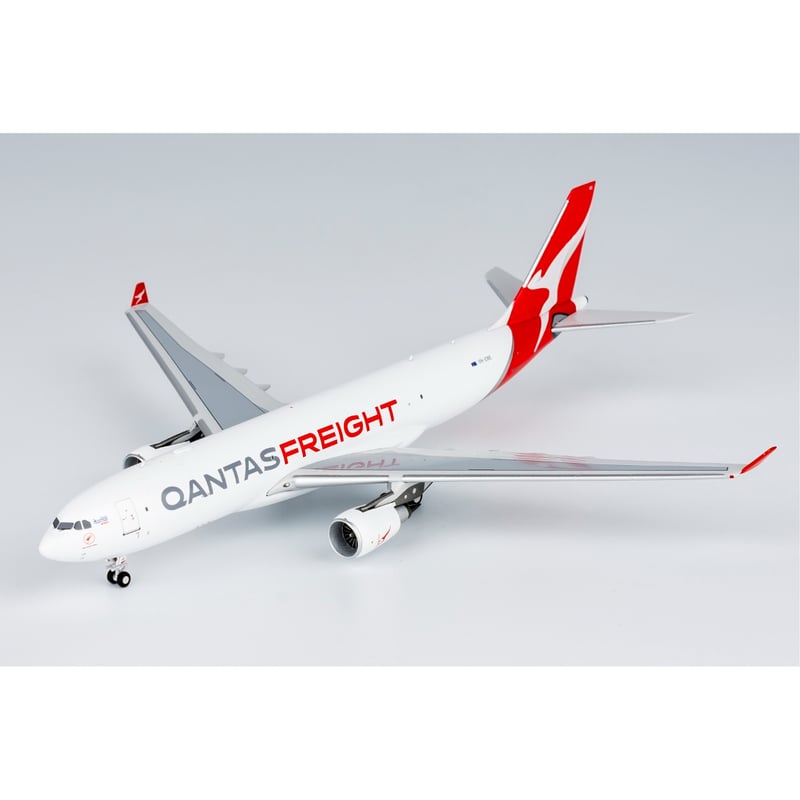お取り寄せ商品】1/400 A330-200P2F カンタス航空貨物