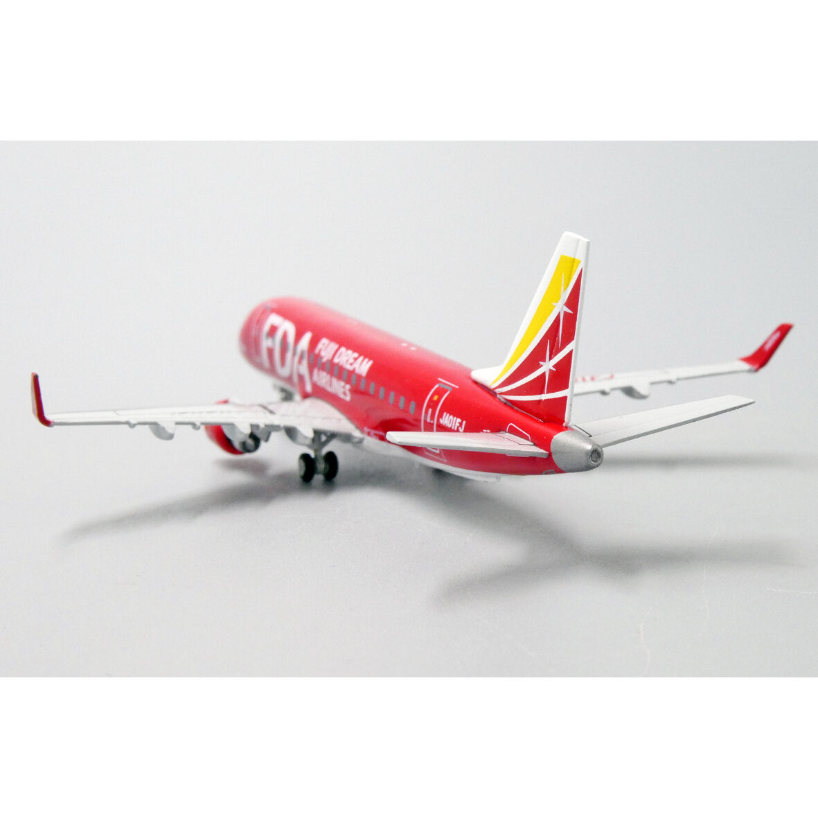 非売品・新商品情報】1/400 ERJ-175 フジドリームエアラインズ 