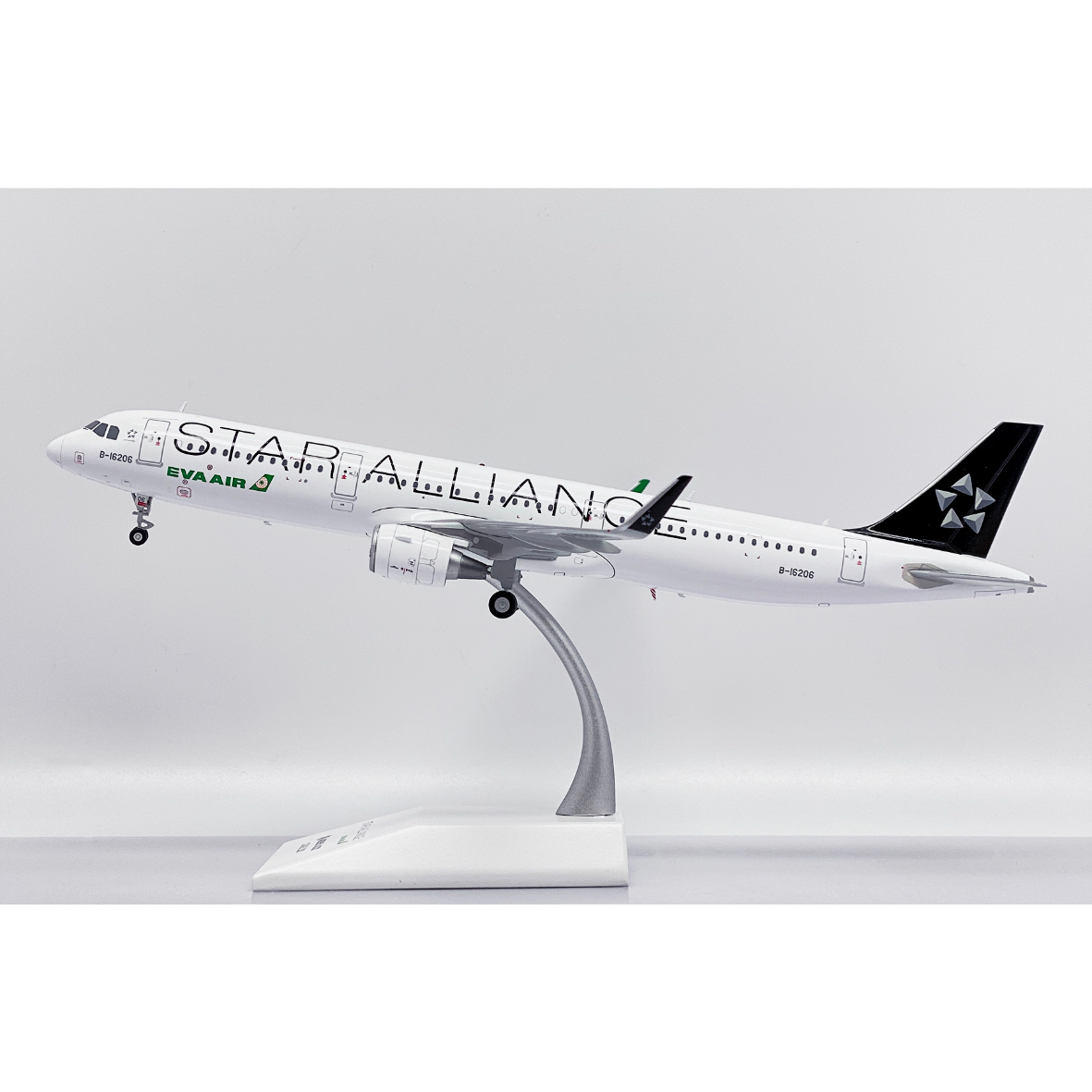お取り寄せ商品】1/200 A321 エバー航空「スターアライアンス特別塗装