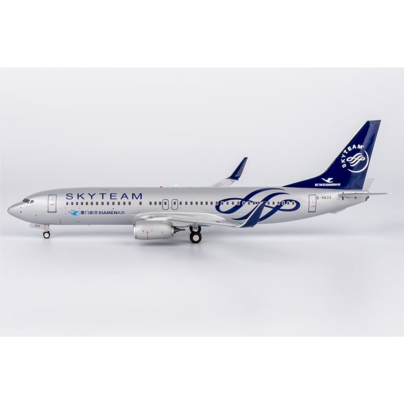 お取り寄せ商品】1/200 737-800/w 厦門航空「スカイチーム特別塗装機