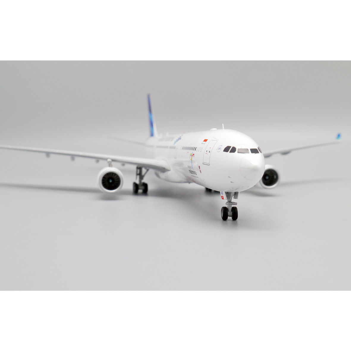 お取り寄せ商品】1/200 A330-300 ガルーダ・インドネシア航空 PK-GHA