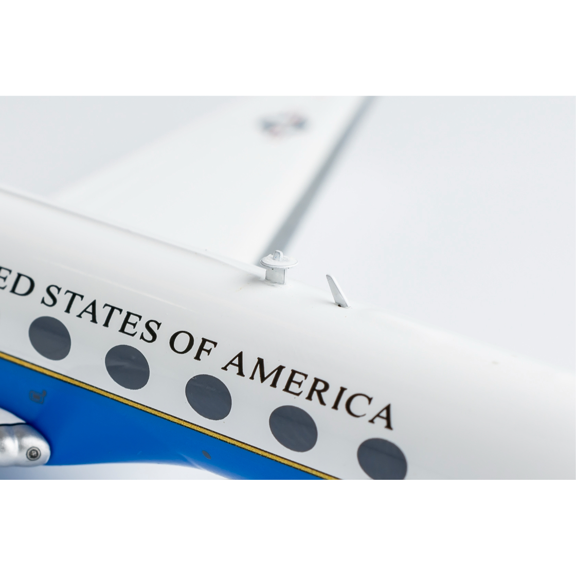 NG Models USAF C-37B 09-0525 1:200 アメリカ軍