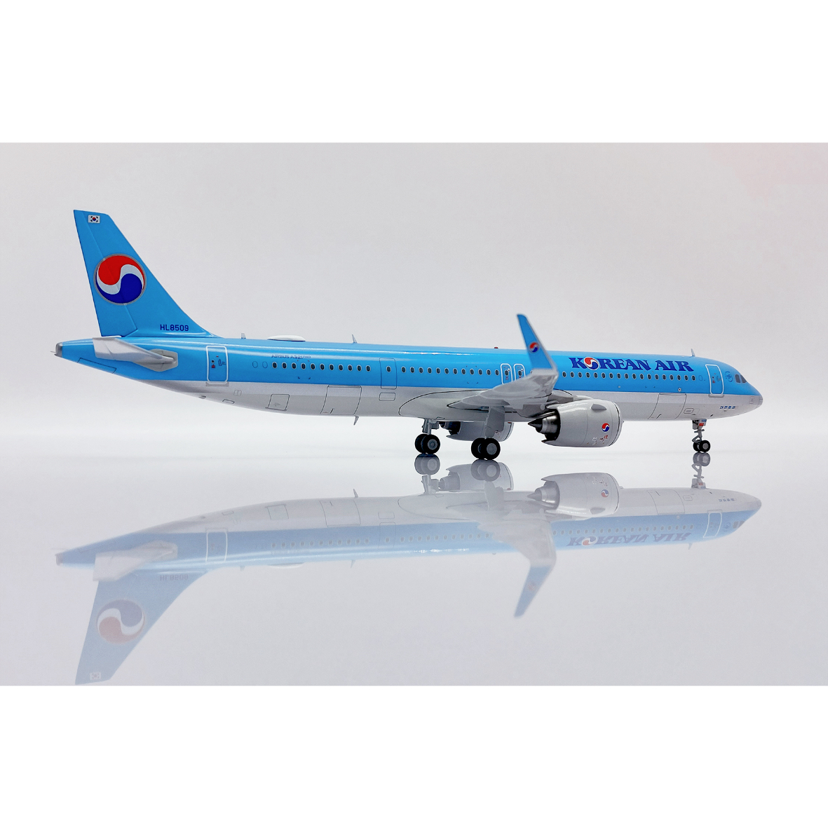 お取り寄せ商品】1/200 A321NEO 大韓航空 HL8509 | ひこーきちゃん