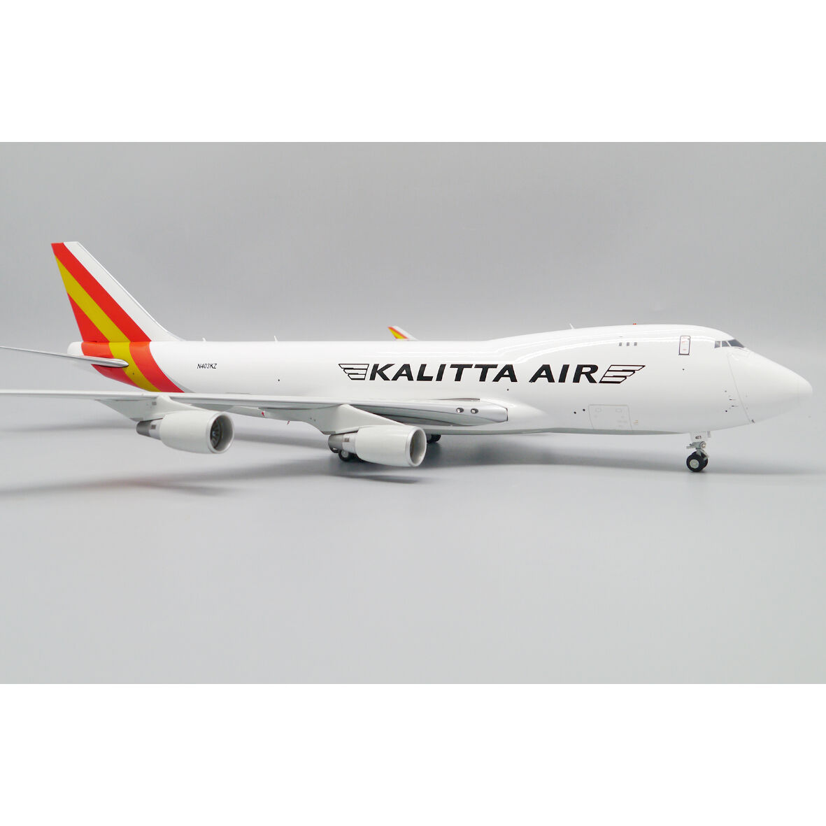 ガ*ン様 日本航空　747-400 1／144スケール お取り寄せ商品】1/200 747-400F カリッタ航空 N403KZ | ひこ