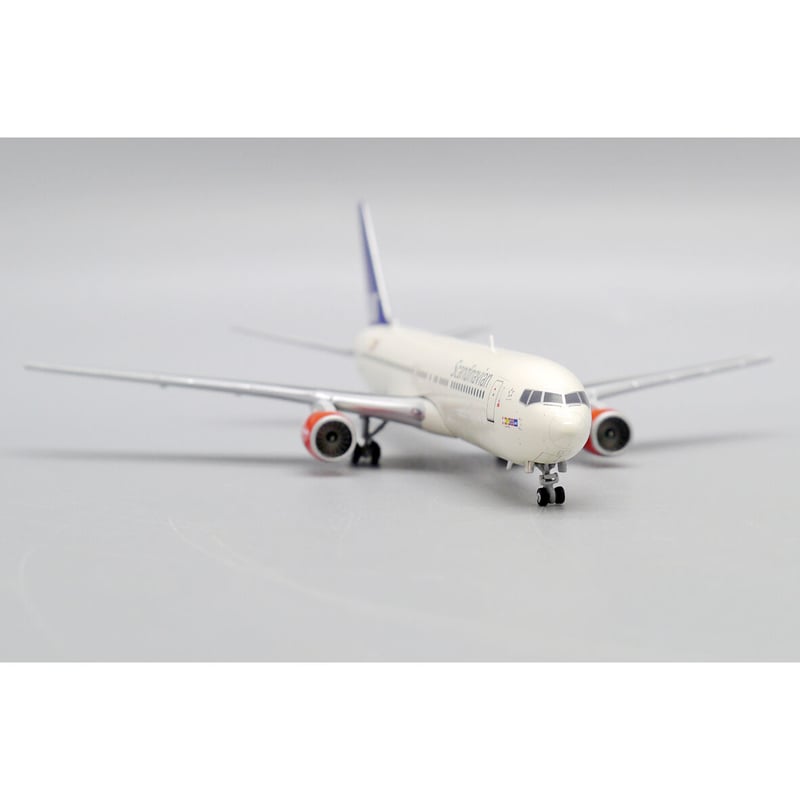 お取り寄せ商品】1/400 767-300ER スカンジナビア航空 LN-R
