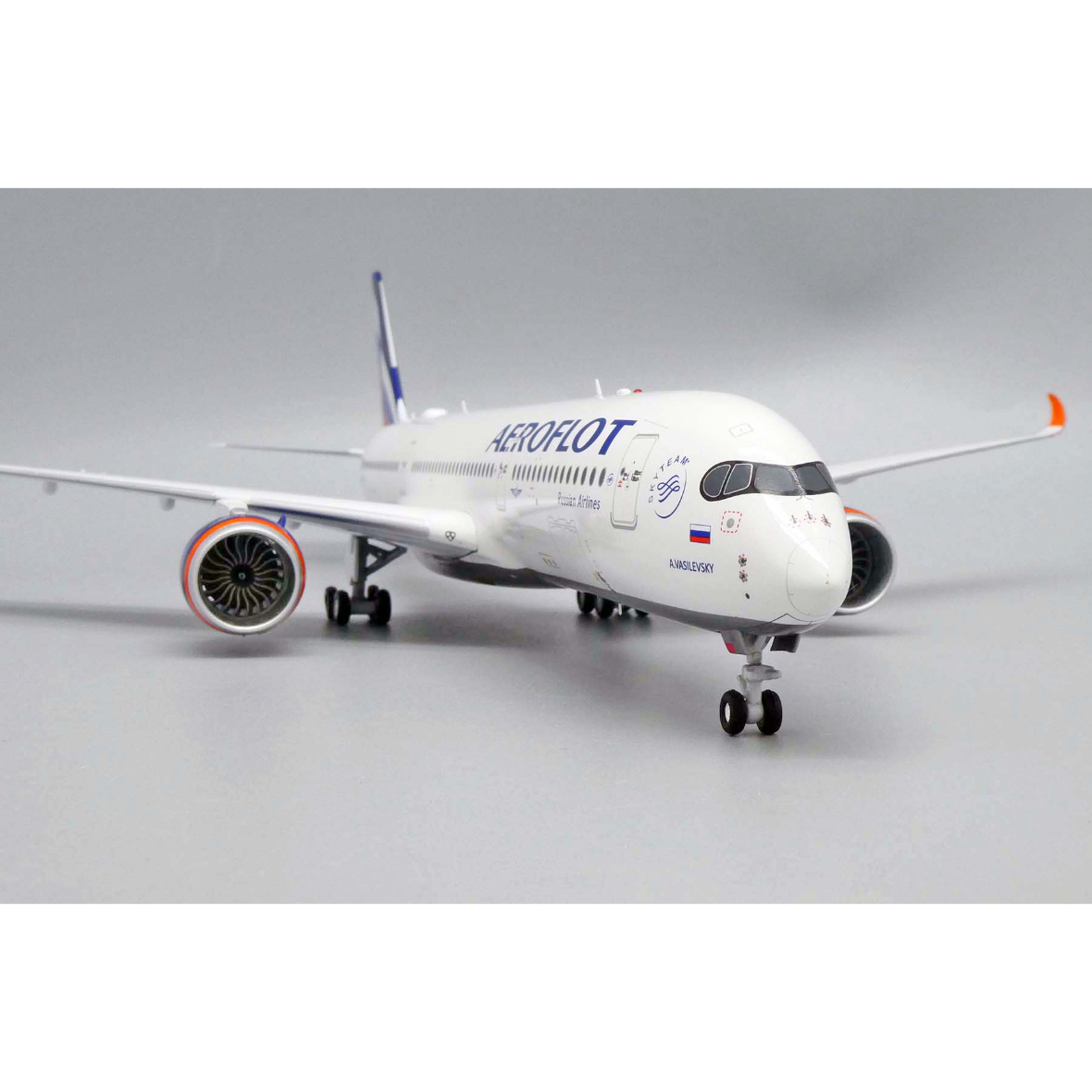 アウトレット 模型飛行機 アエロフロート A350-900 ロシア航空 LED ロシア航空 アエロフロート 模型 飛行機 LED エアバス A350-900