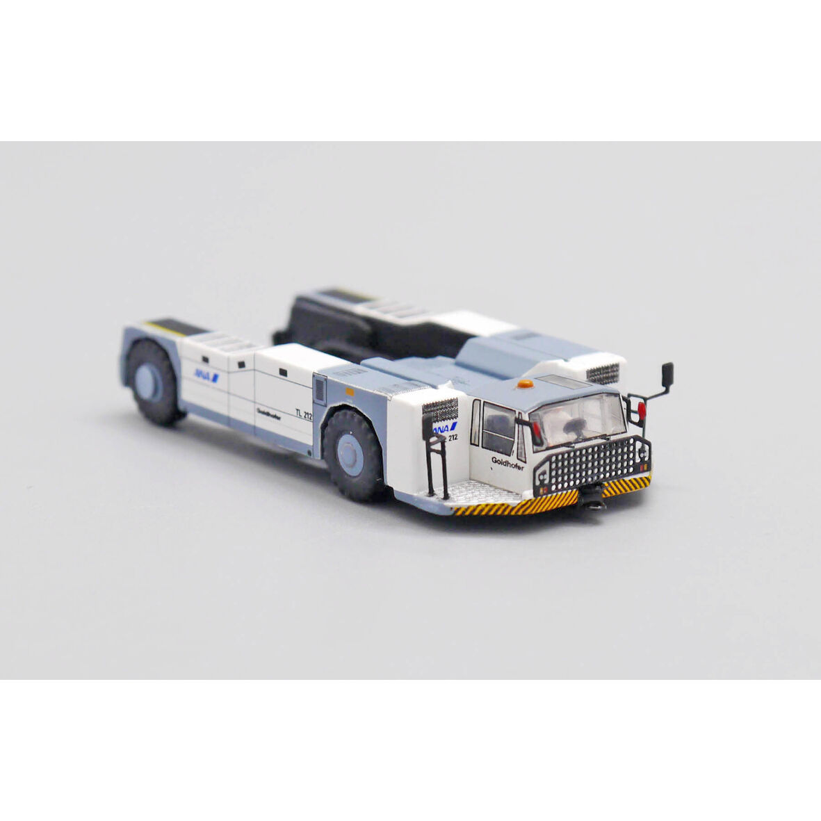 ANA トーイングトラクター　1/200 Amazon | ANA 1/200 トーバーレストーイングカー 模型