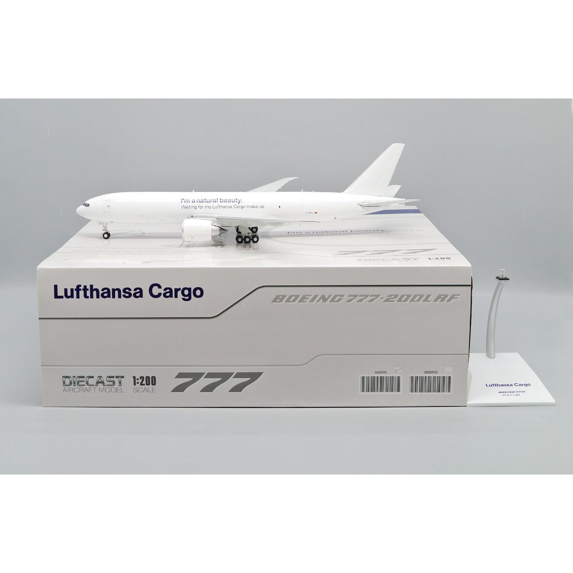 お取り寄せ商品】1/200 777-200LRF ルフトハンザ・カーゴ D