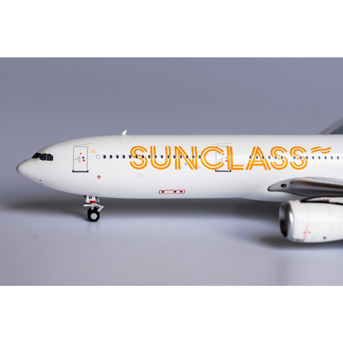 お取り寄せ商品】1/400 A330-200 サンクラス航空 OY-VKI | ひ...