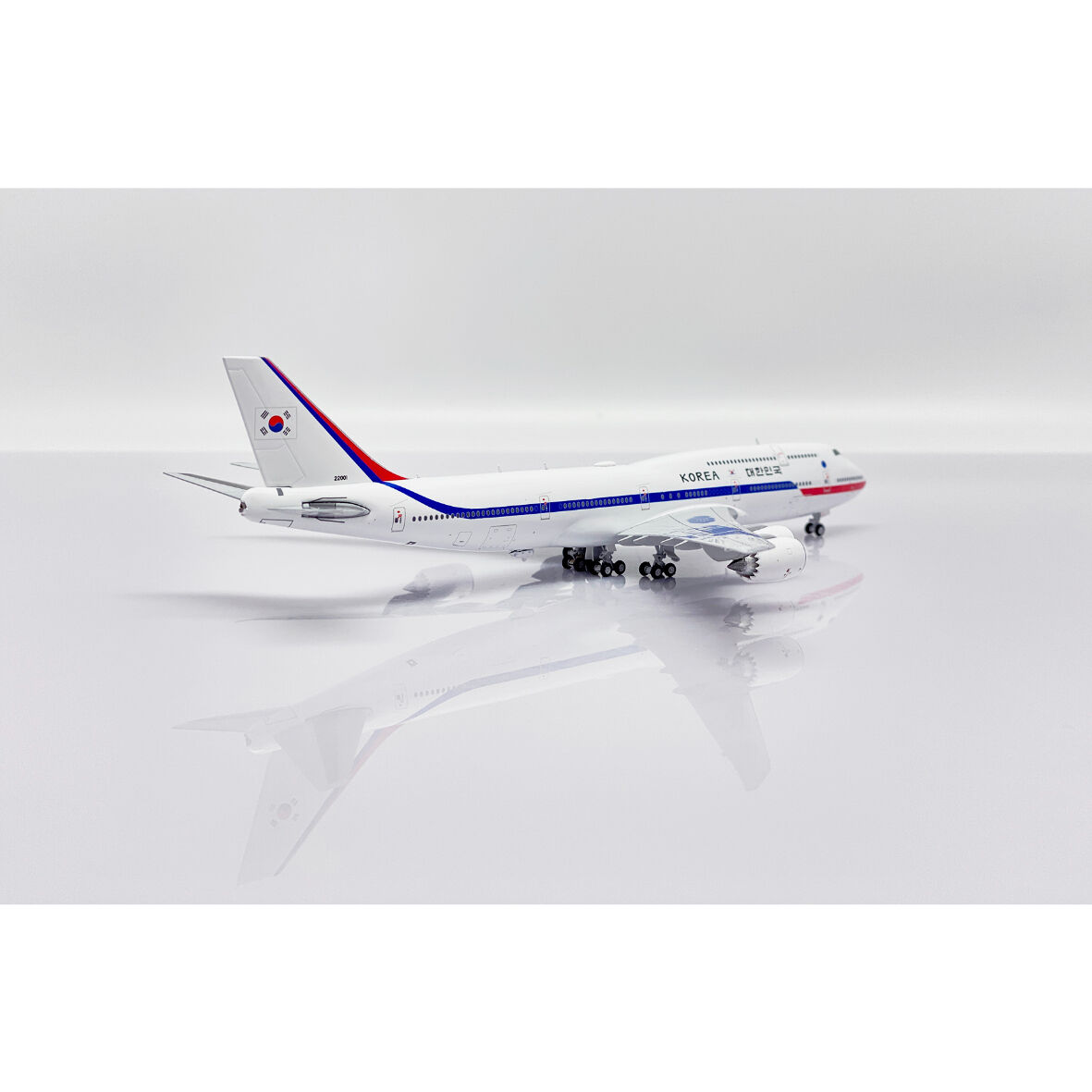 1/400 747-8 大韓民国空軍政府専用機 HL7643 | ひこーきちゃん模