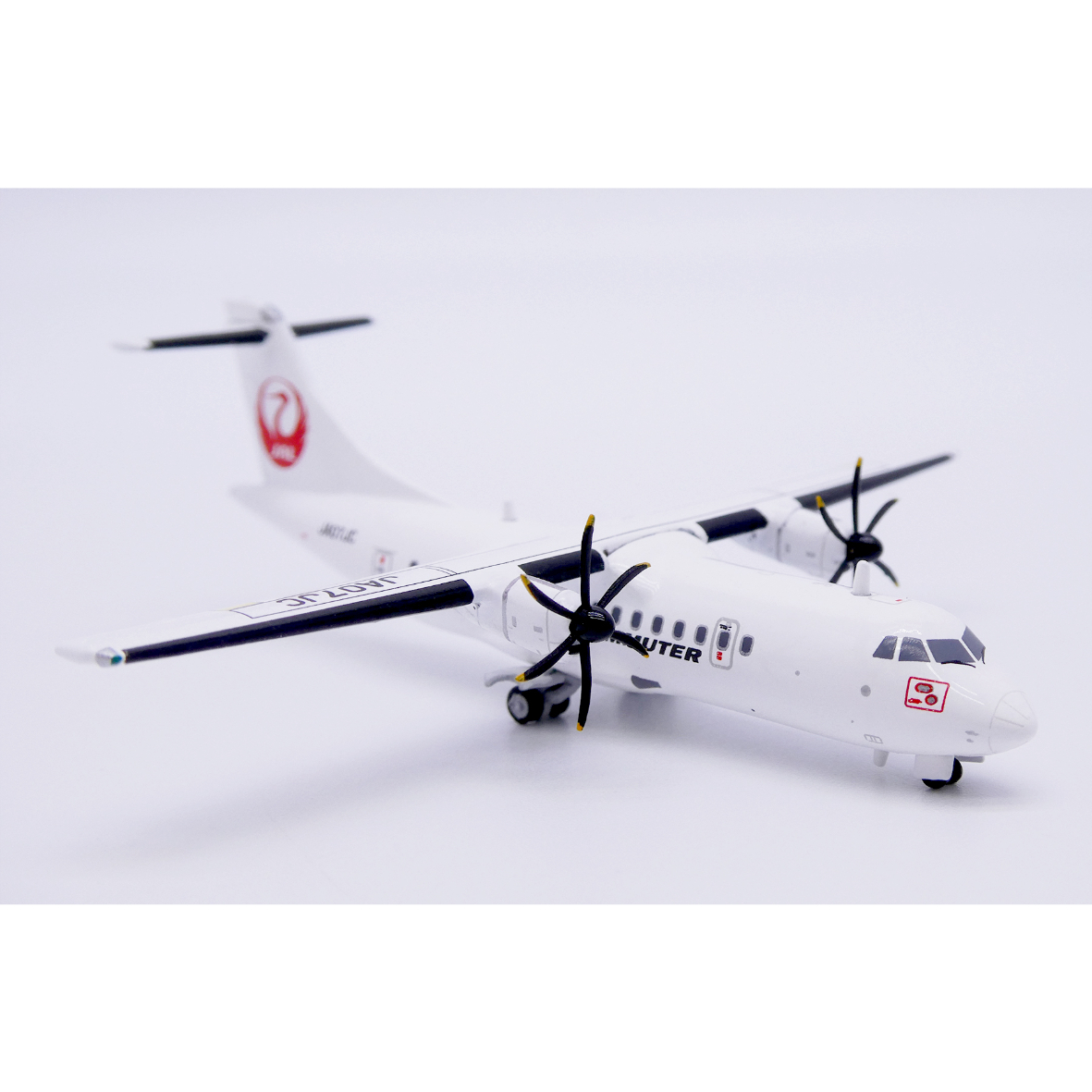 非売品・新商品情報】1/400 ATR42-600 日本エアコミューター JA07J