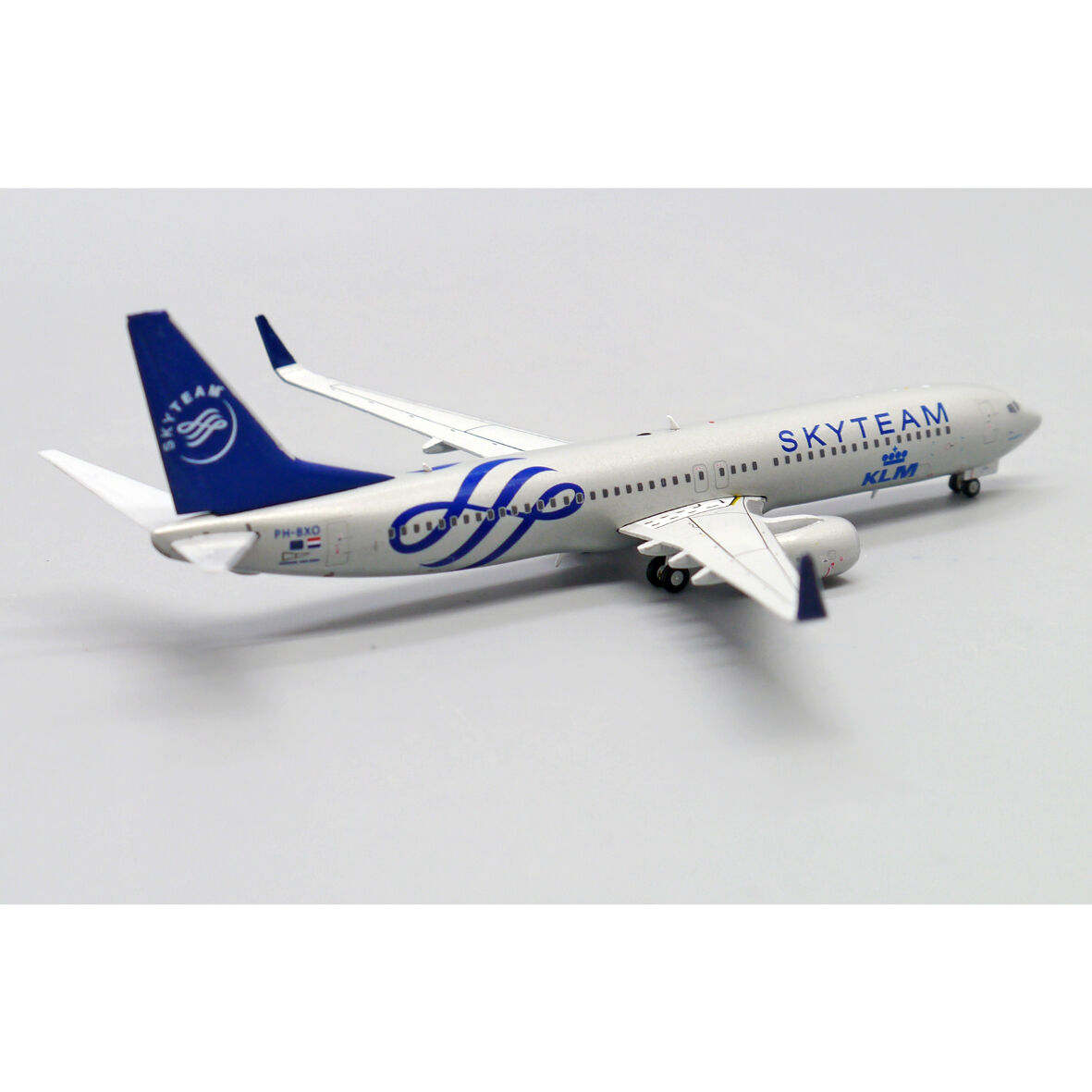 お取り寄せ商品】1/400 737-900 KLMオランダ航空 PH-BXO |