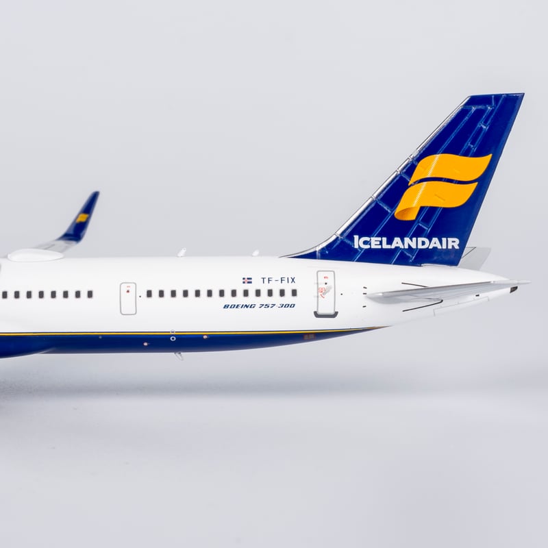 【専用】 1/400 757-300/w アイスランド航空(フライヒヴァ) TF