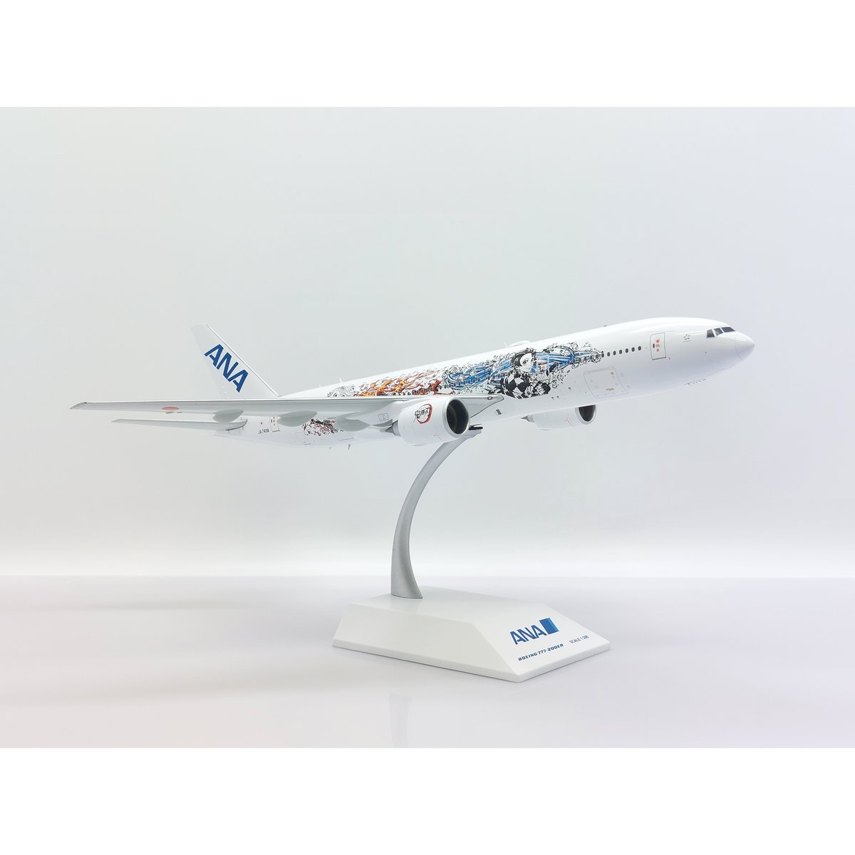 非売品・新商品情報】1/200 777-200ER ANA「鬼滅の刃 じぇっと ‐参‐」 J...