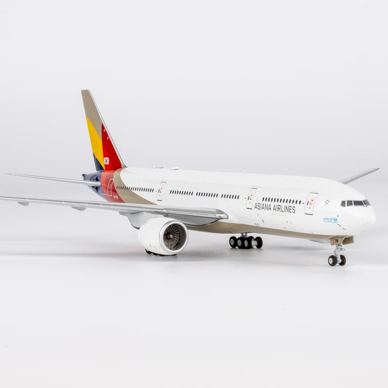 お取り寄せ商品】1/400 777-200ER アシアナ航空「revised tit