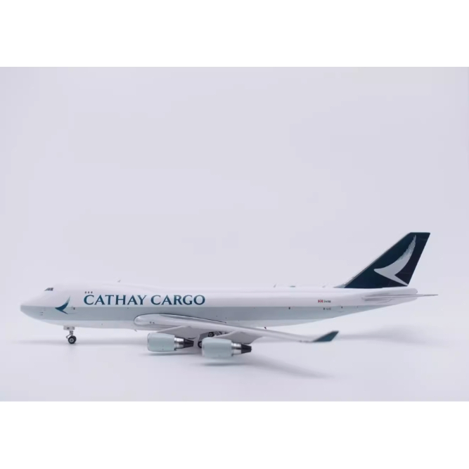 お取り寄せ商品】1/400 747-400 キャセイパシフィック航空 B-LIC