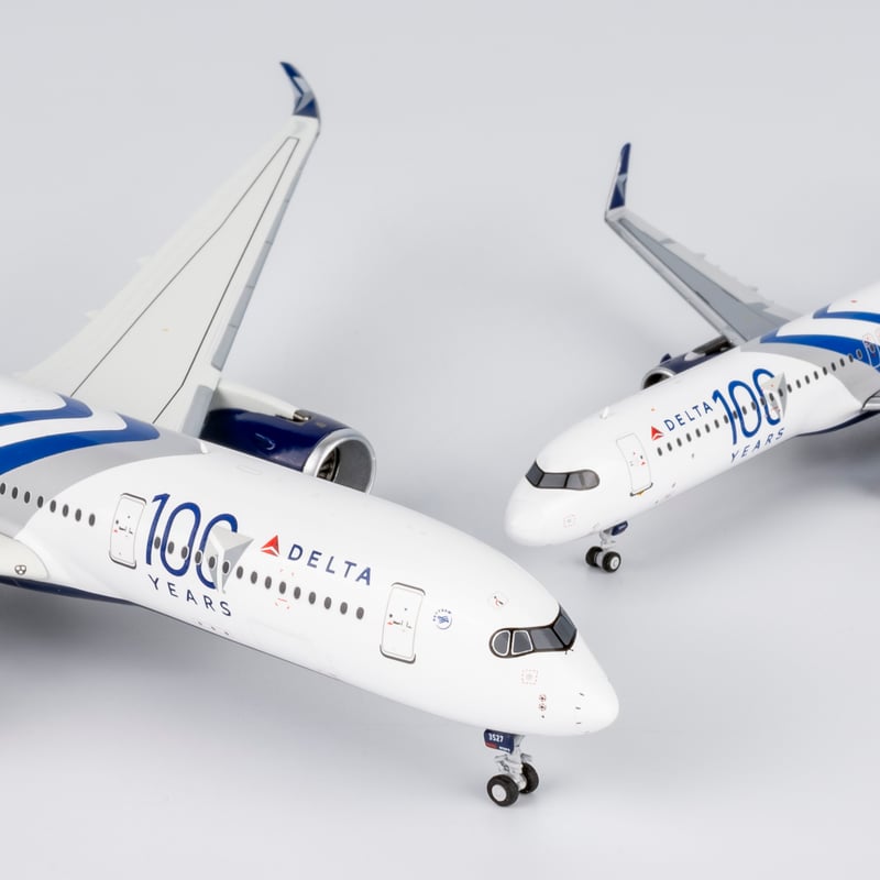 【新品】トルコ航空　飛行機模型　A321 NEO 1/100スケール 51jaTL2LbGL._UF894,1000_QL80_.jpg