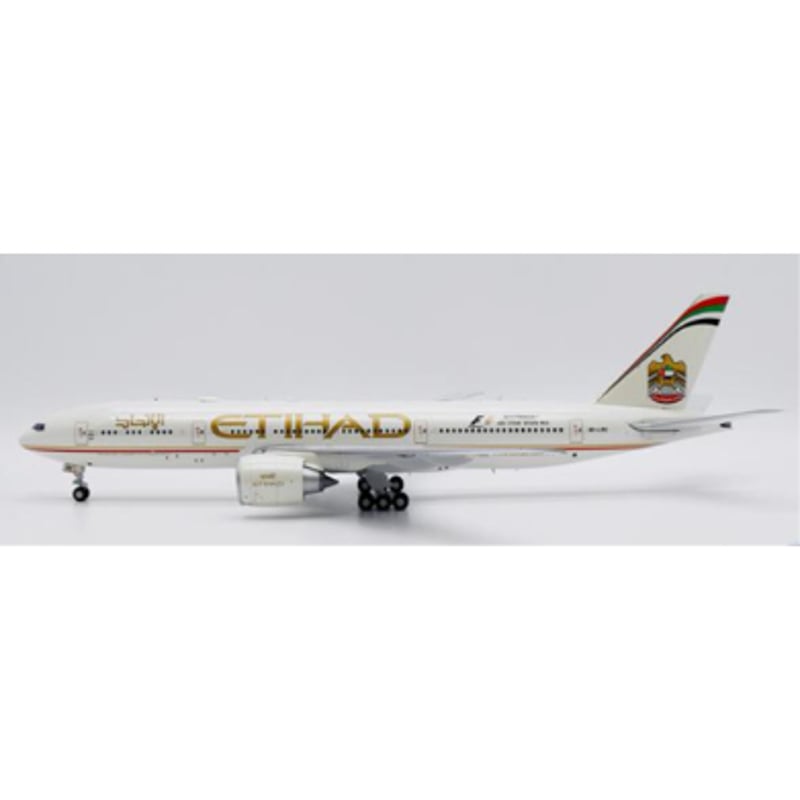 先割予約15％OFF】1/200 777-200LR エティハド航空「2015 Form