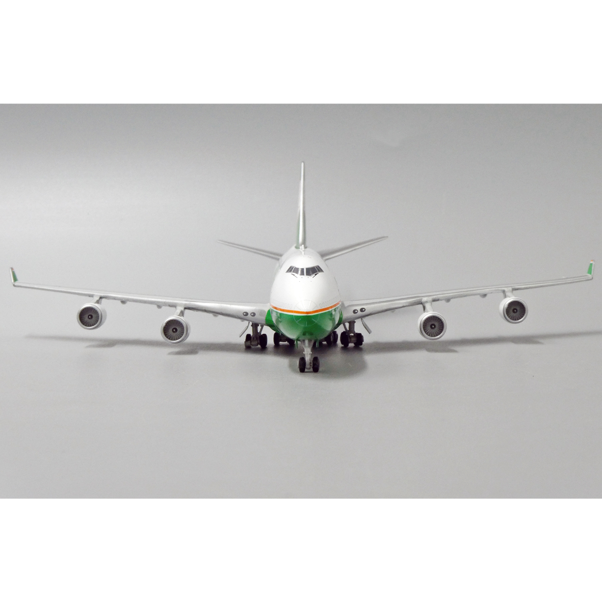 お取り寄せ商品】1/400 747-400(BDSF) エバー航空カーゴ お取り寄せ商品】1/400 747-400(BDSF) エバー航空カーゴ