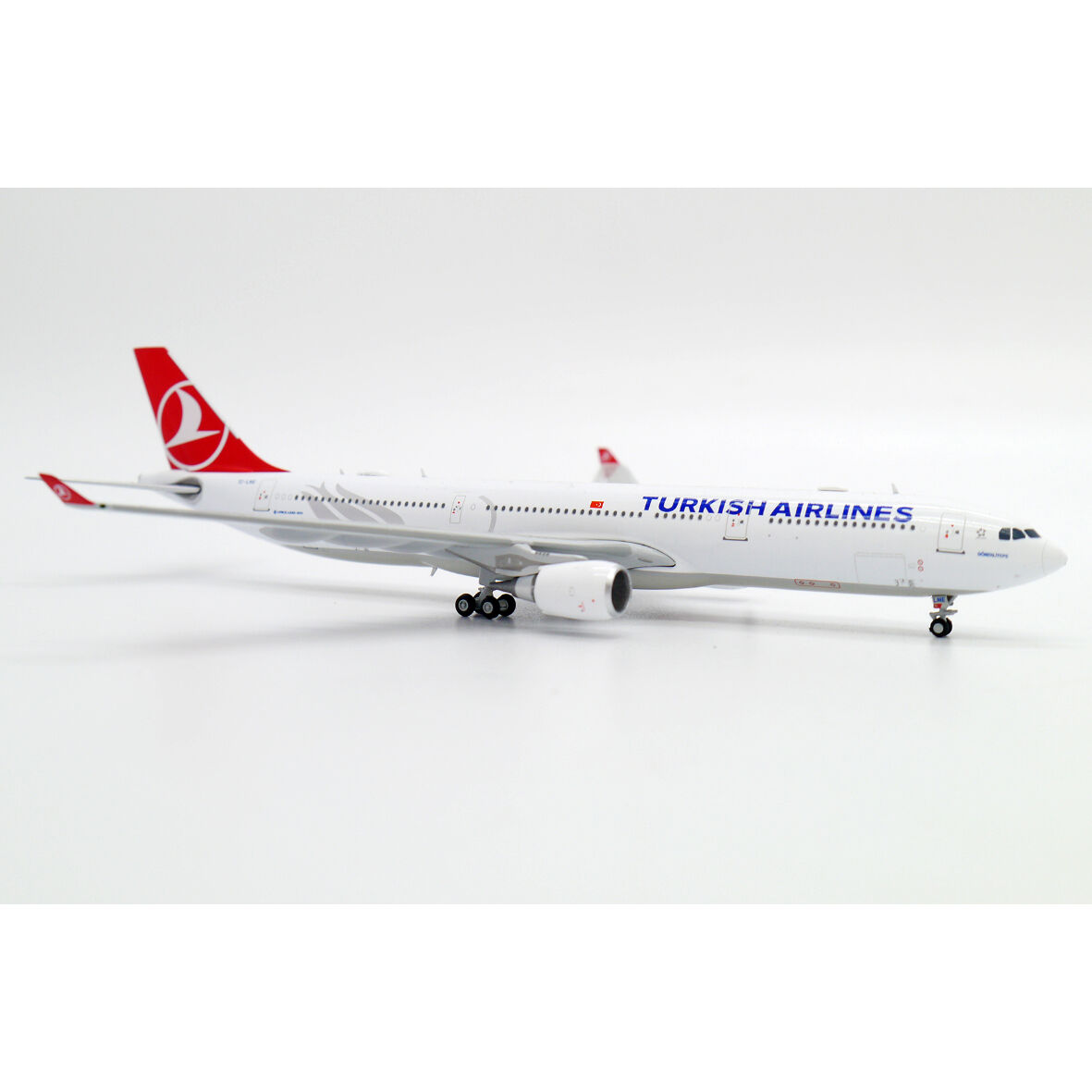 ◉TURKISH AIRLINES◉航空機模型　A330-300　ターキッシュ 1/400 A330-300 ターキッシュ エアラインズ TC-LNE |