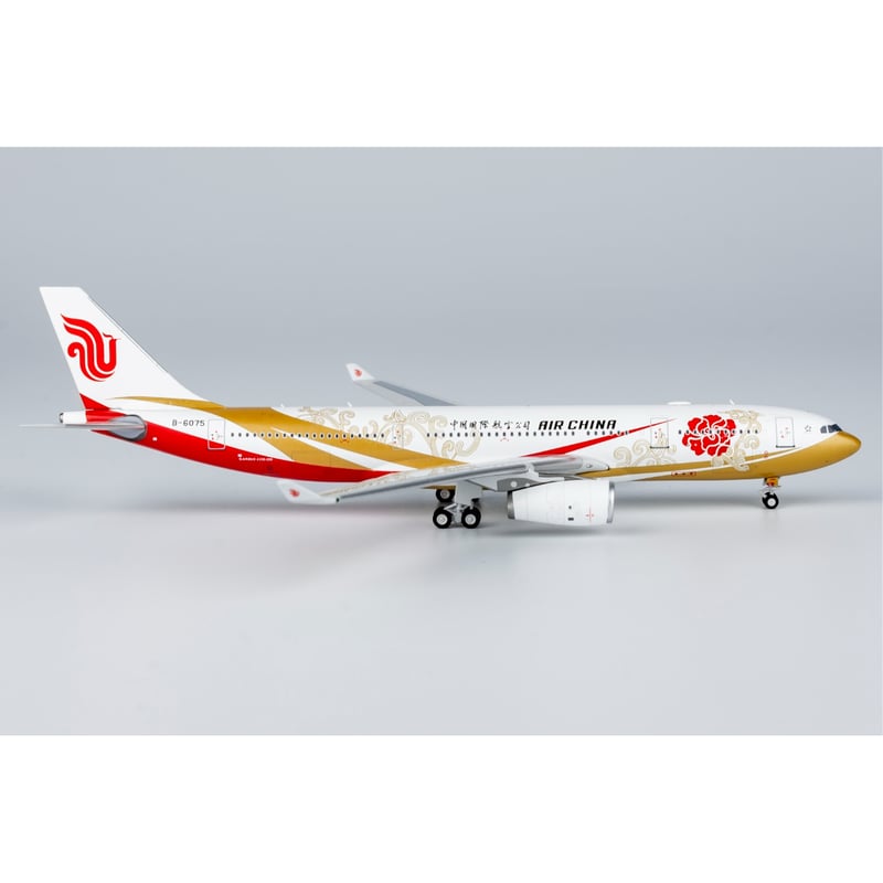 AIR CHINA A330航空機モデル　特別塗装機　全長約47センチ AIR CHINA A330航空機モデル 特別塗装機 全長約47センチ NG61067
