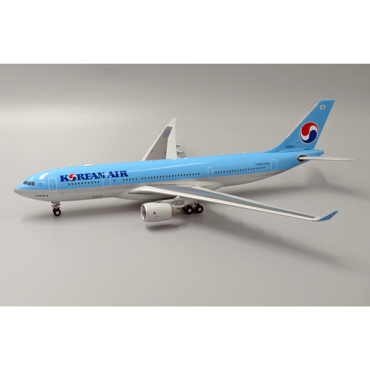 お取り寄せ商品】1/200 A330-200 大韓航空 HL8