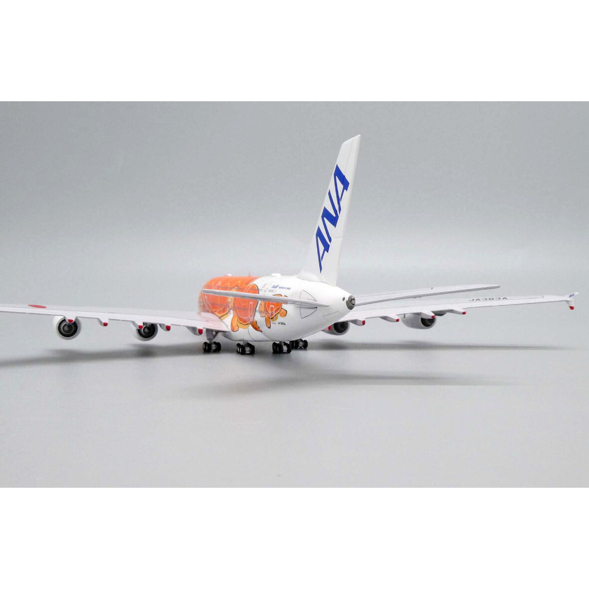 ANA A380 フライングホヌ ラー(橙) 1/400 ANA A380 フライングホヌ