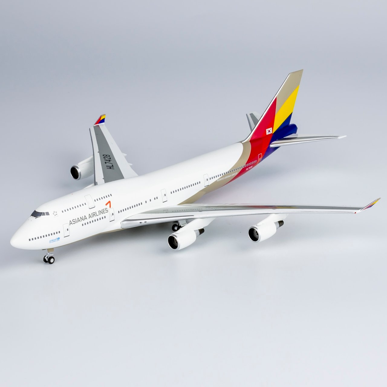 アシアナ航空 747-400 1/400 HL7428 FlapsDown 1/400 747-400 アシアナ航空 HL7428 | ひこーきちゃん模型専門店
