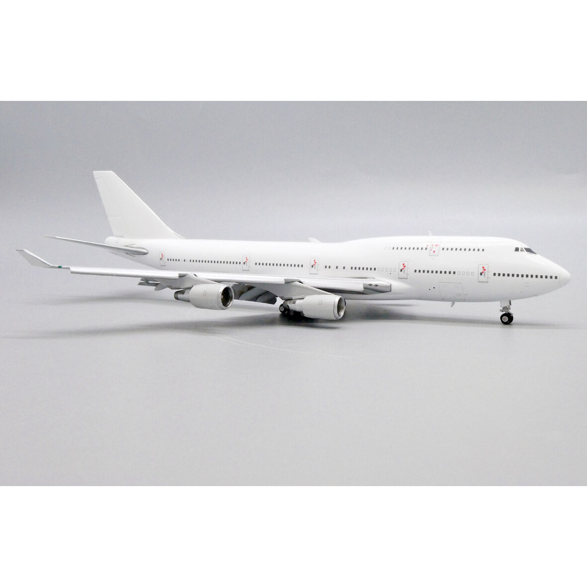 ANA BOEING 747-400 1/200 マイコン フル電飾仕様