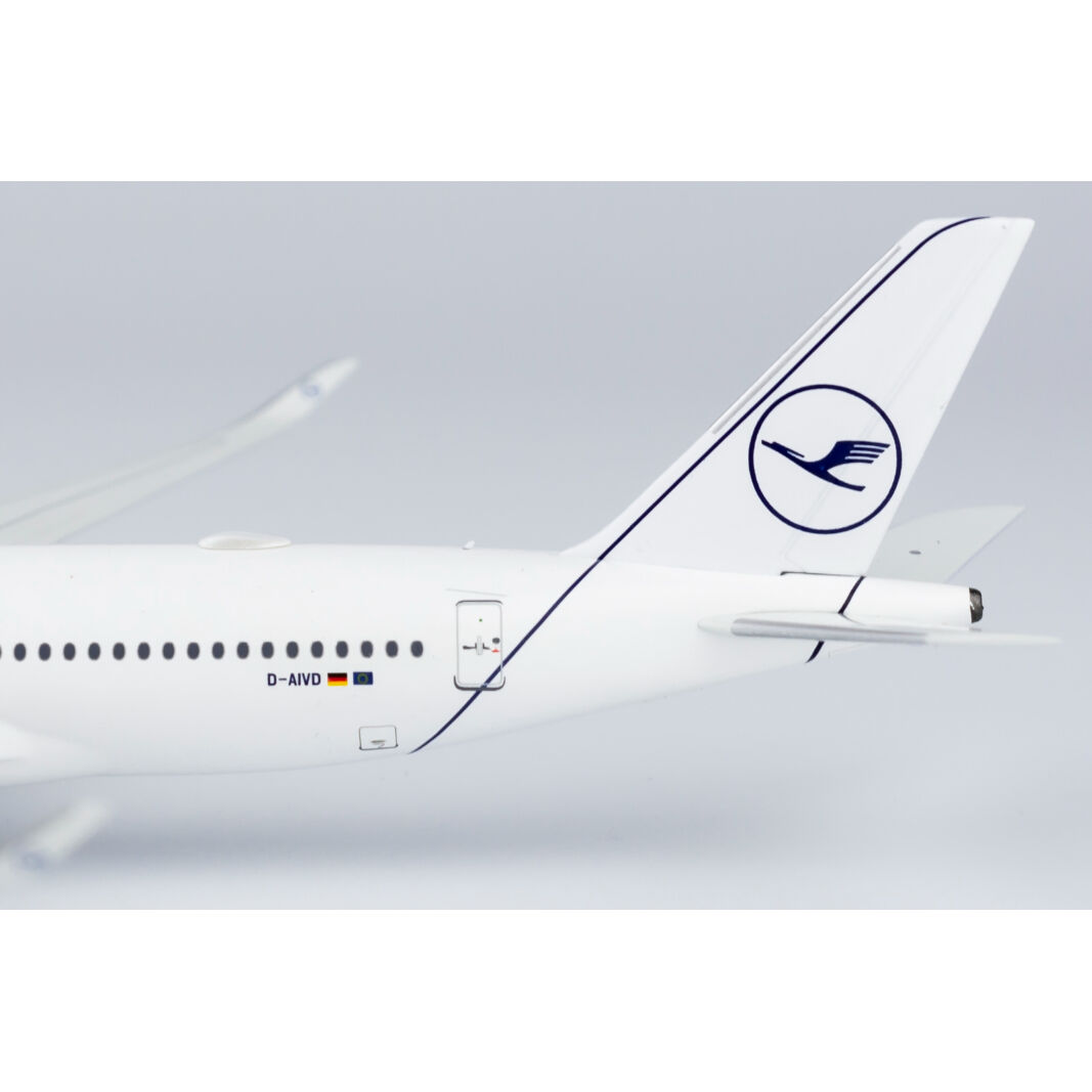 お取り寄せ商品】1/400 A350-900 ルフトハンザ航空 お取り寄せ商品】1/400 A350-900 ルフトハンザ航空