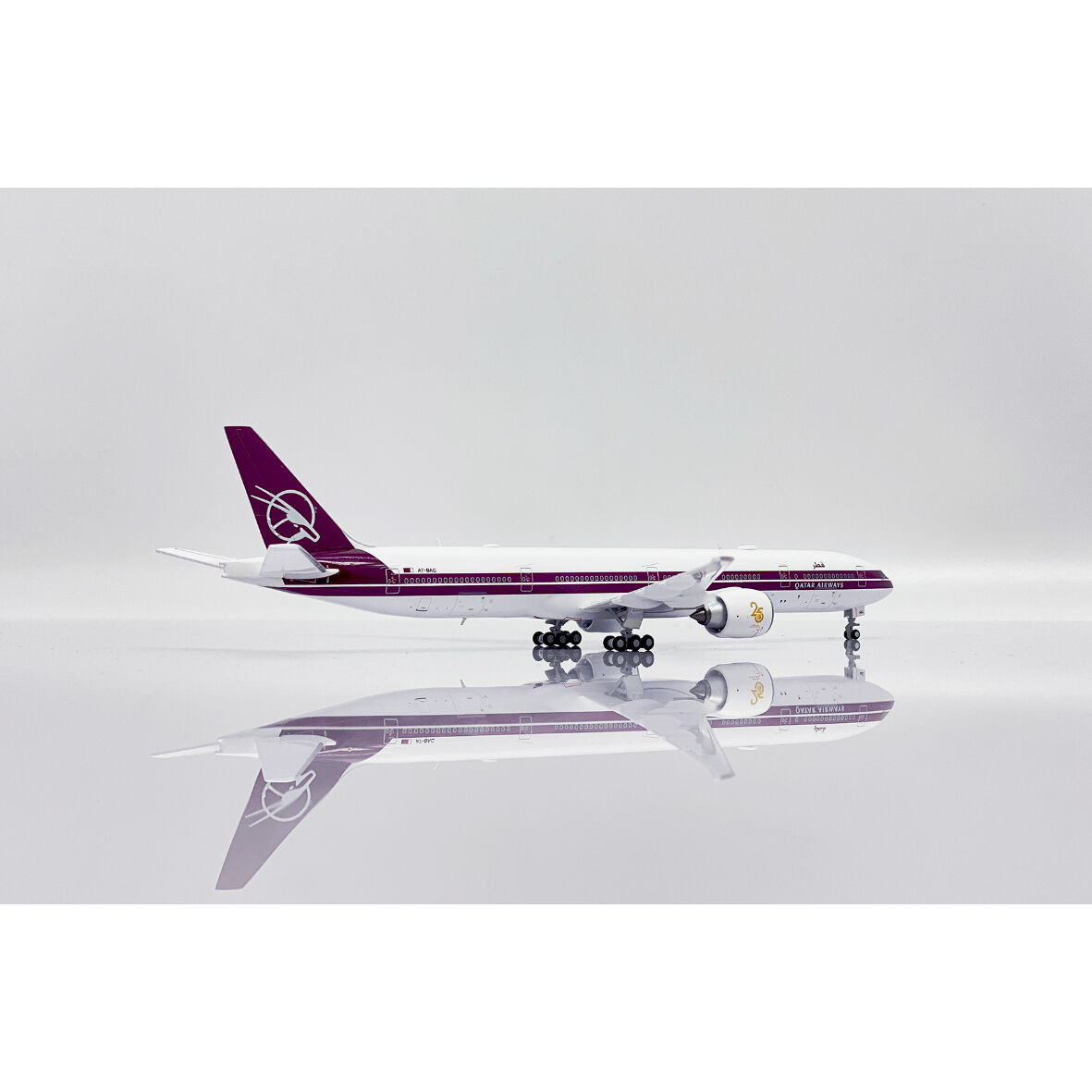 1/400 777-300(ER) カタール航空 1/400 777-300(ER) カタール航空