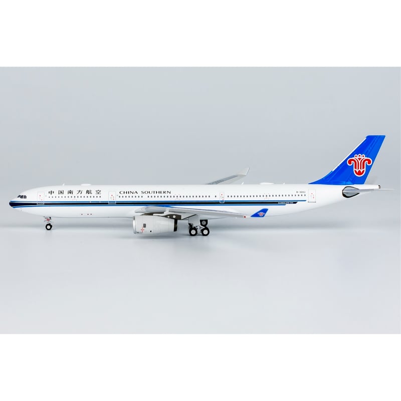 ★たかのすけ様★中国国際航空 A330-300｜NG Models 1/400 ULTIMATE COLLECTION)1/400 A330-300 中国南方