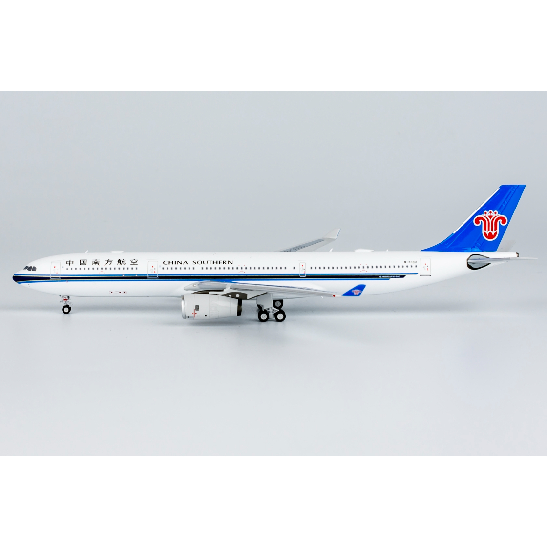 ULTIMATE COLLECTION)1/400 A330-300 中国南方