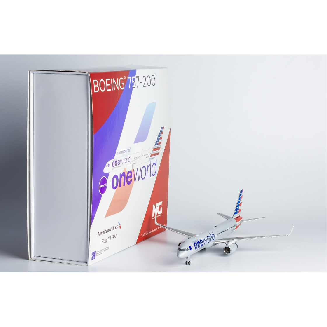 【超レア】 PACMIN アメリカン航空 特別塗装B757 1/100 超レア】 PACMIN アメリカン航空 特別塗装B757 1/100