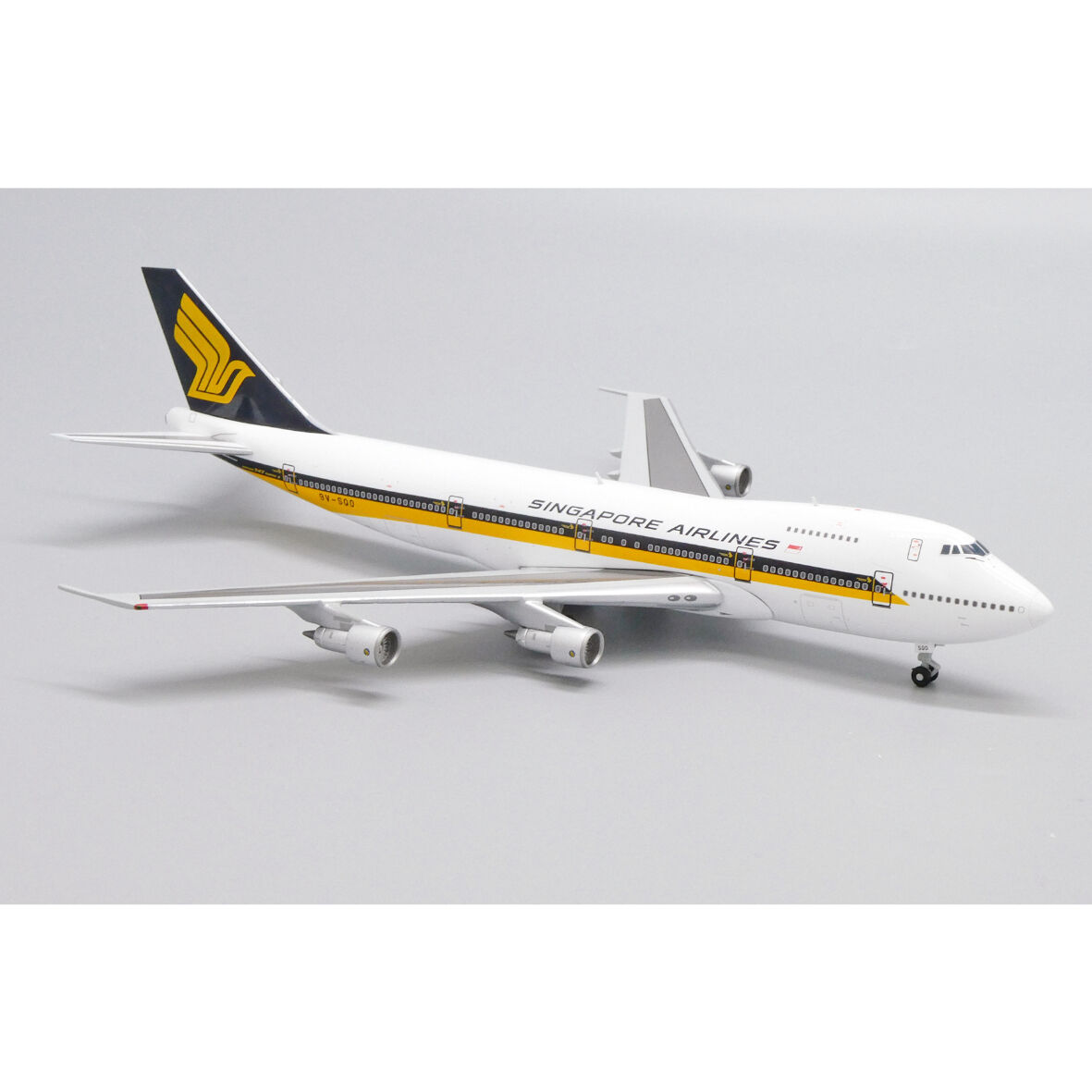訳あり】【特売セール商品】1/400 747-200 シンガポール航空