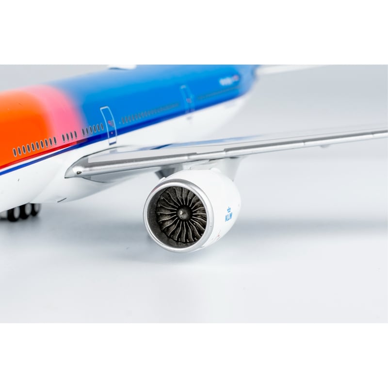 お取り寄せ商品】1/400 777-300ER KLMオランダ航空「オレンジ お取り寄せ商品】1/400 777-300ER KLMオランダ航空「オレンジ