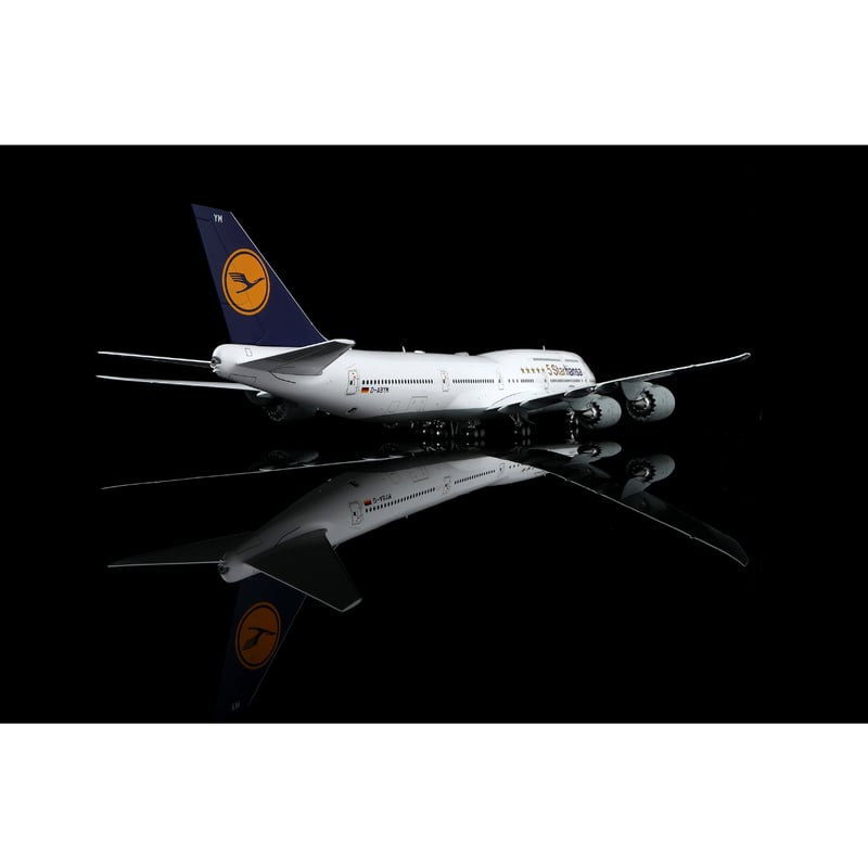 特価商品】【お取り寄せ商品】1/200 747-8 ルフトハンザ航空 D-ABYM |