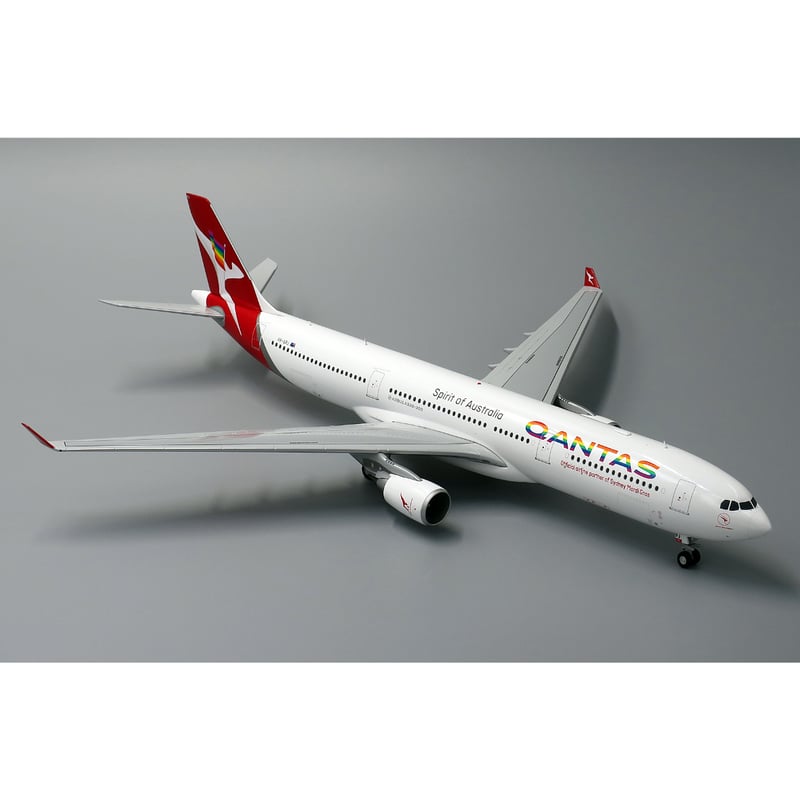 お取り寄せ商品】1/200 A330-300 カンタス航空「Rainbow Roo」 お取り寄せ商品】1/200 A330-300 カンタス航空「Rainbow Roo」